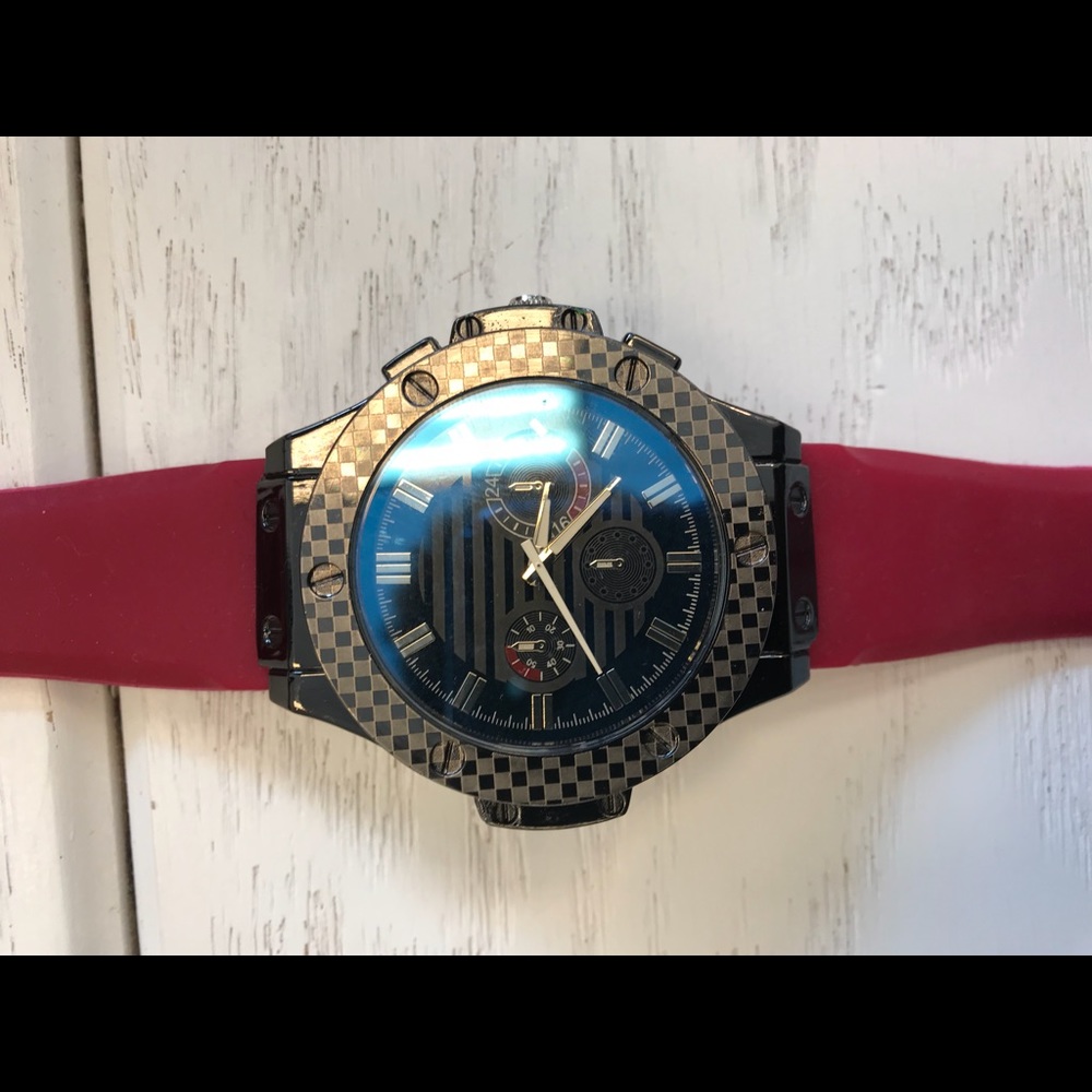 Stylish Designer Watch With Wine Colored Band